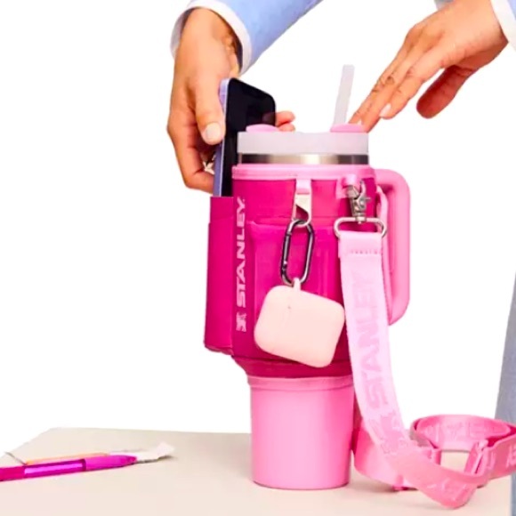Stanley The All Day 40 OZ Quencher Carry-All Fuchsia NIB